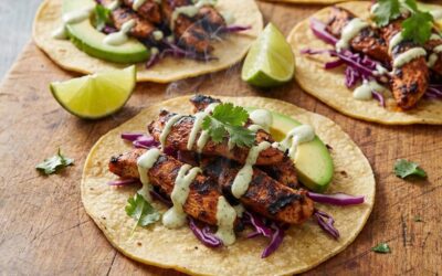 Easy Smoky Chipotle Chicken Tacos with a Zesty Lime Crema